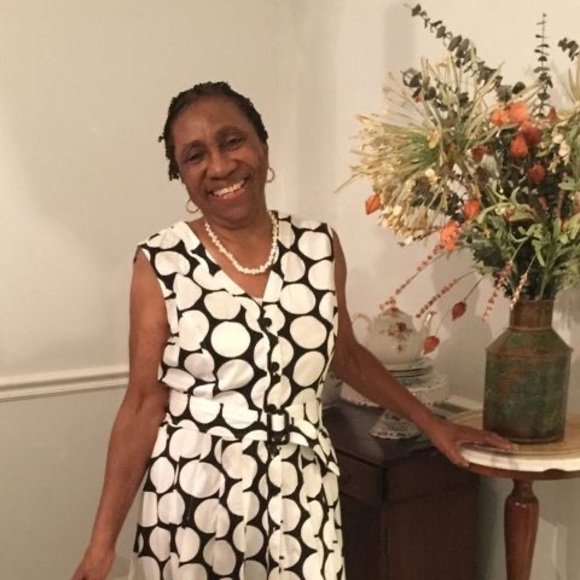 Meet the Posher Other - Meet your Posher, Bettie
